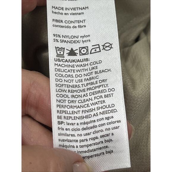 Eddie Bauer Mens Rainier Tech Pants Size 38x30 Zip Pocket Stretch - Picture 13 of 13